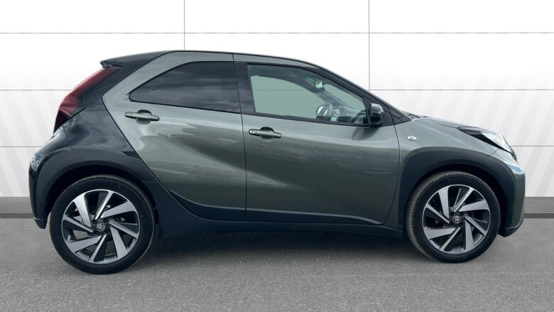 Toyota Aygo X 1.0 VVT-i Edge 5dr Petrol Hatchback